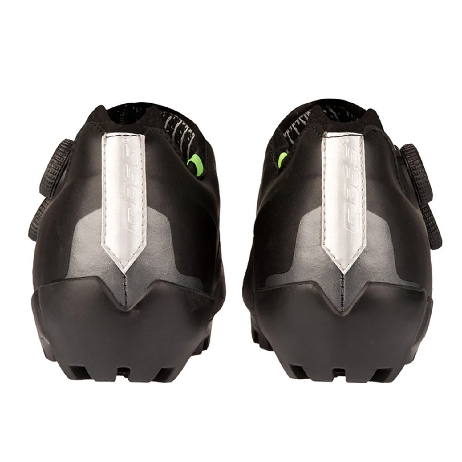 Q36.5 Unique Adventure shoes - Black